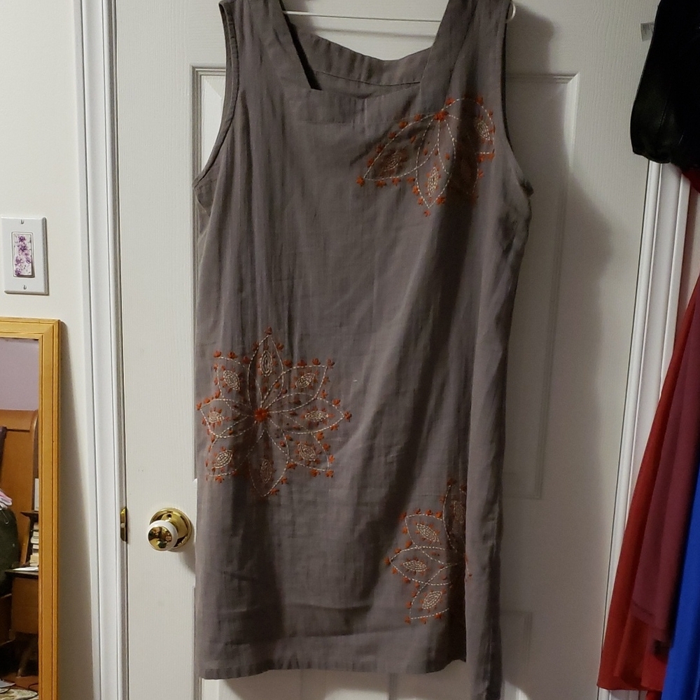 Gray Sleeveless Dress with Orange Embroidery